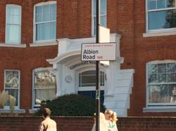 04-Albion-Road-sign-Hackney