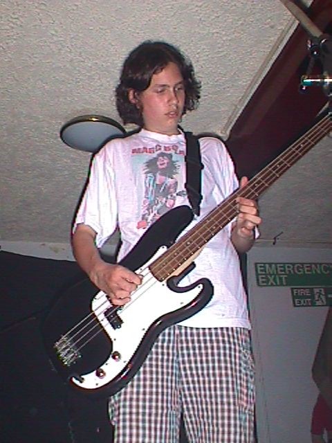 1999_BABY_STRANGE_09